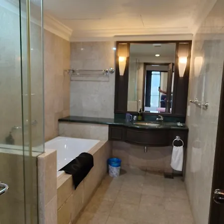 Lotus Infinity Apartment At Times Square Kl Kuala Lumpur Exterior photo